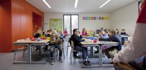 Demokratiet begynner i skolen